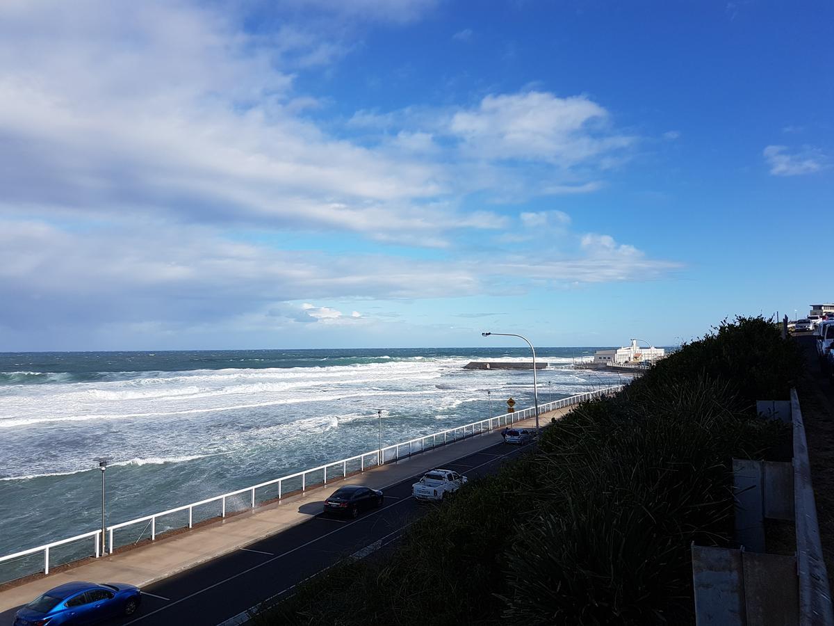 Arena Luxury Beachfront Apartment Newcastle Exterior foto